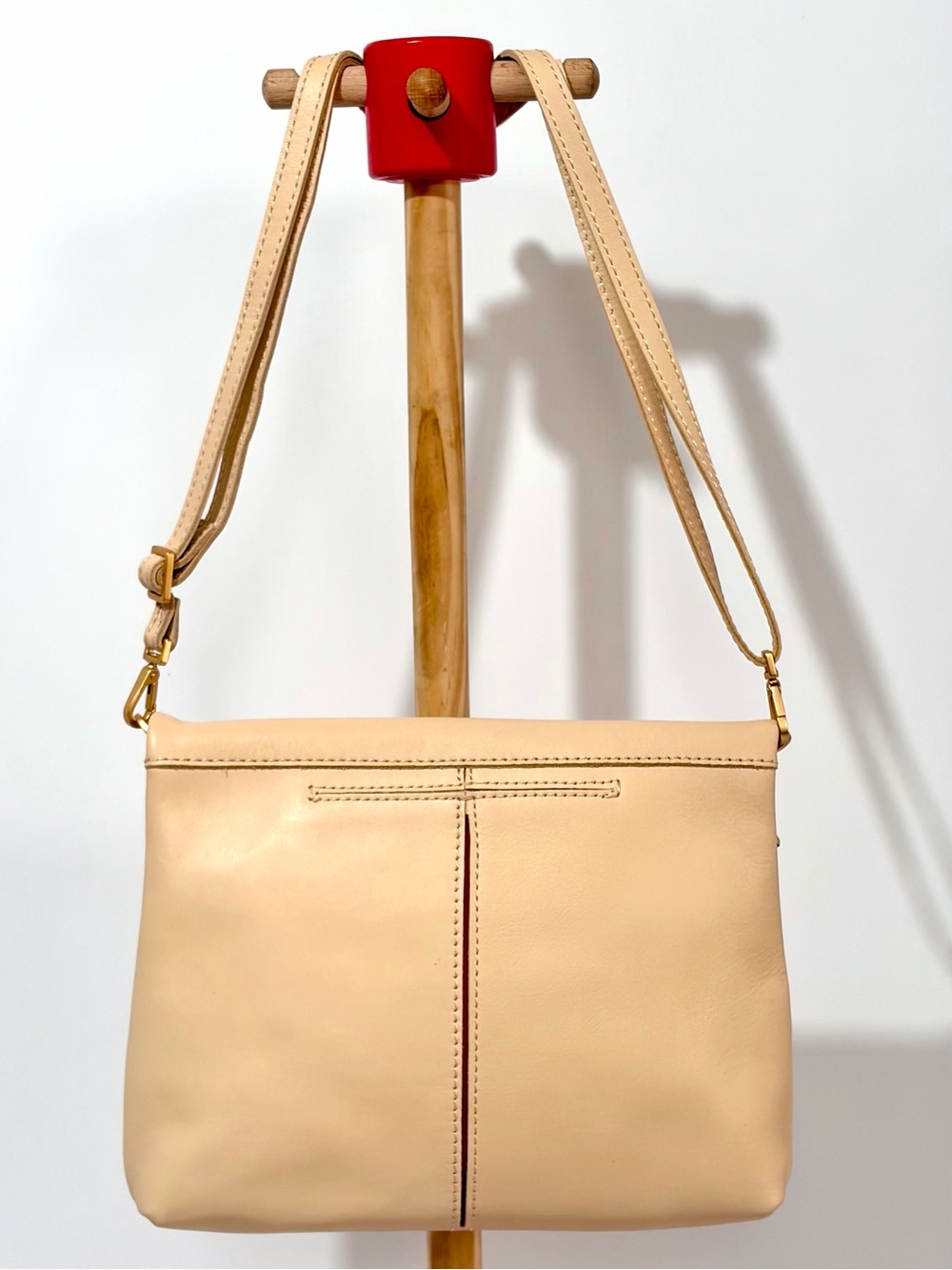 Hammitt VIP MD Crossbody Bag In Superbloom Pink With Brushed Gold Hardware - Picture 4 of 16